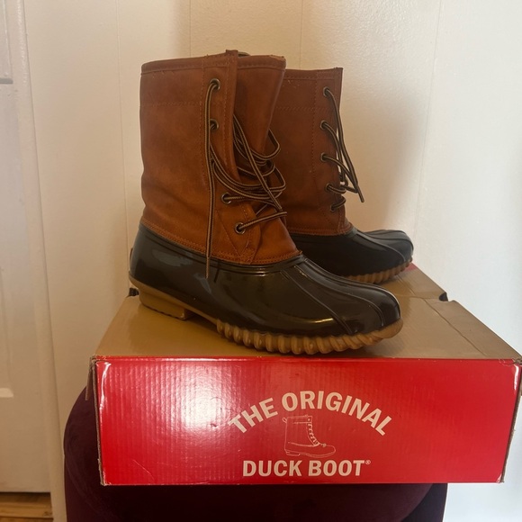 The original duck boot men - Picture 2 of 10